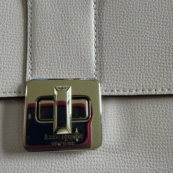 Kate Spade Phoebe Mini Flap Crossbody Bag Lilac Leather KK896 NEW - Picture 4 of 11